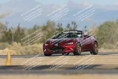 media/Jan-03-2026-SCCA SD (Sat) [[c9b9d14034]]/1-Advanced Group/Session 4 Turn 2/